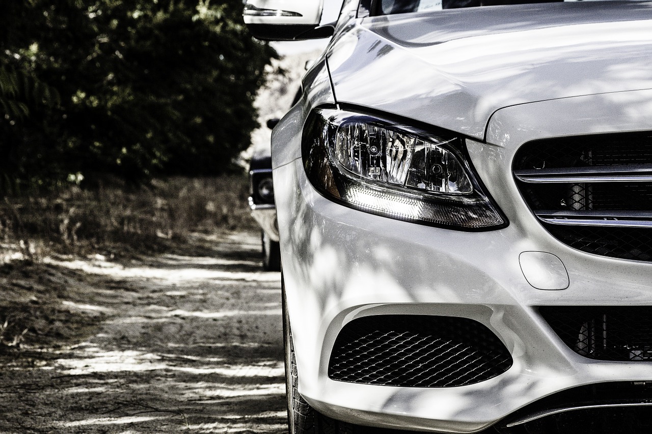 5 Regular Mercedes Car Maintenance Tips