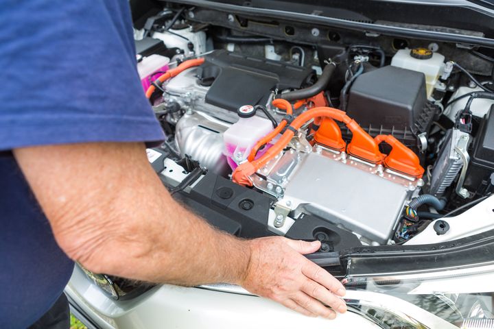 Hybrid Maintenance In Red Deer, AB Hybrid Maintenance In Red Deer, AB